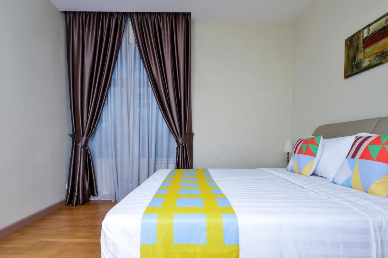 Oyo 527 Home Dua Sentral 2Br Near Brickfields Kuala Lumpur Exterior photo